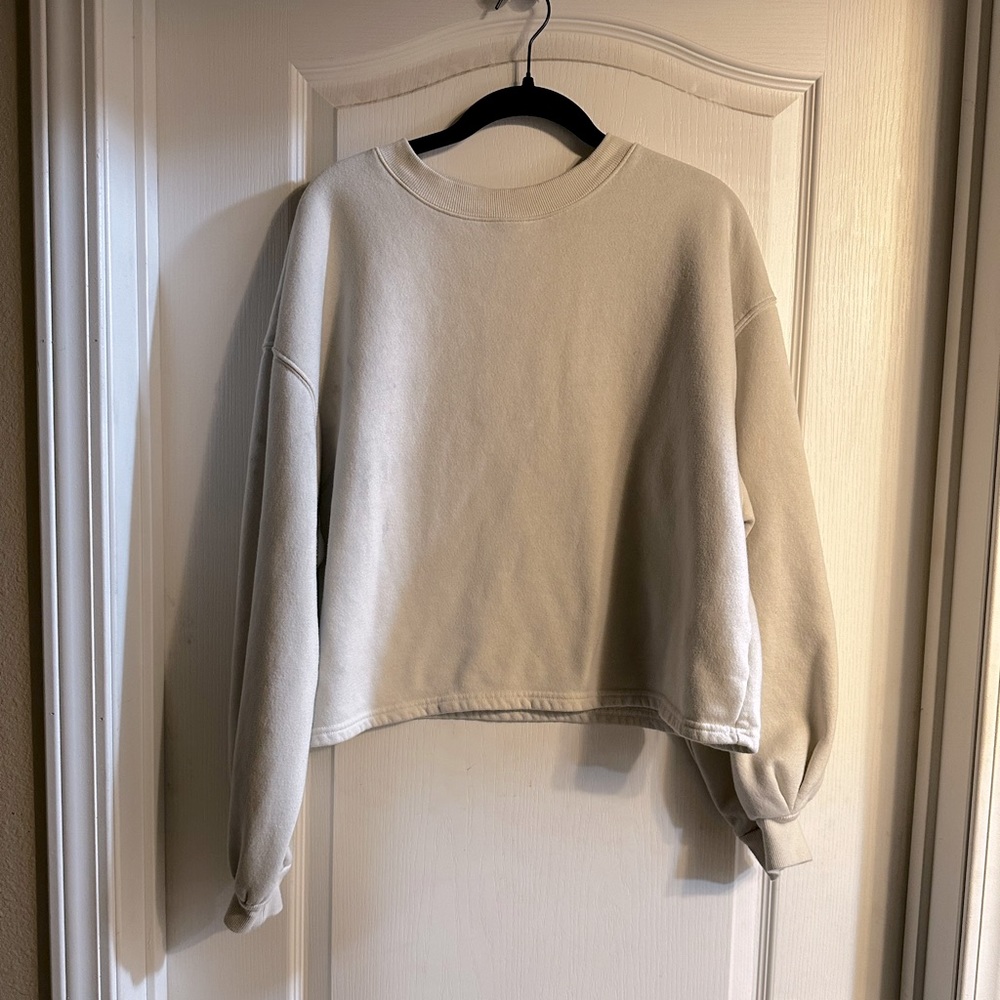 Universal Thread Balloon Sleeve Crewneck